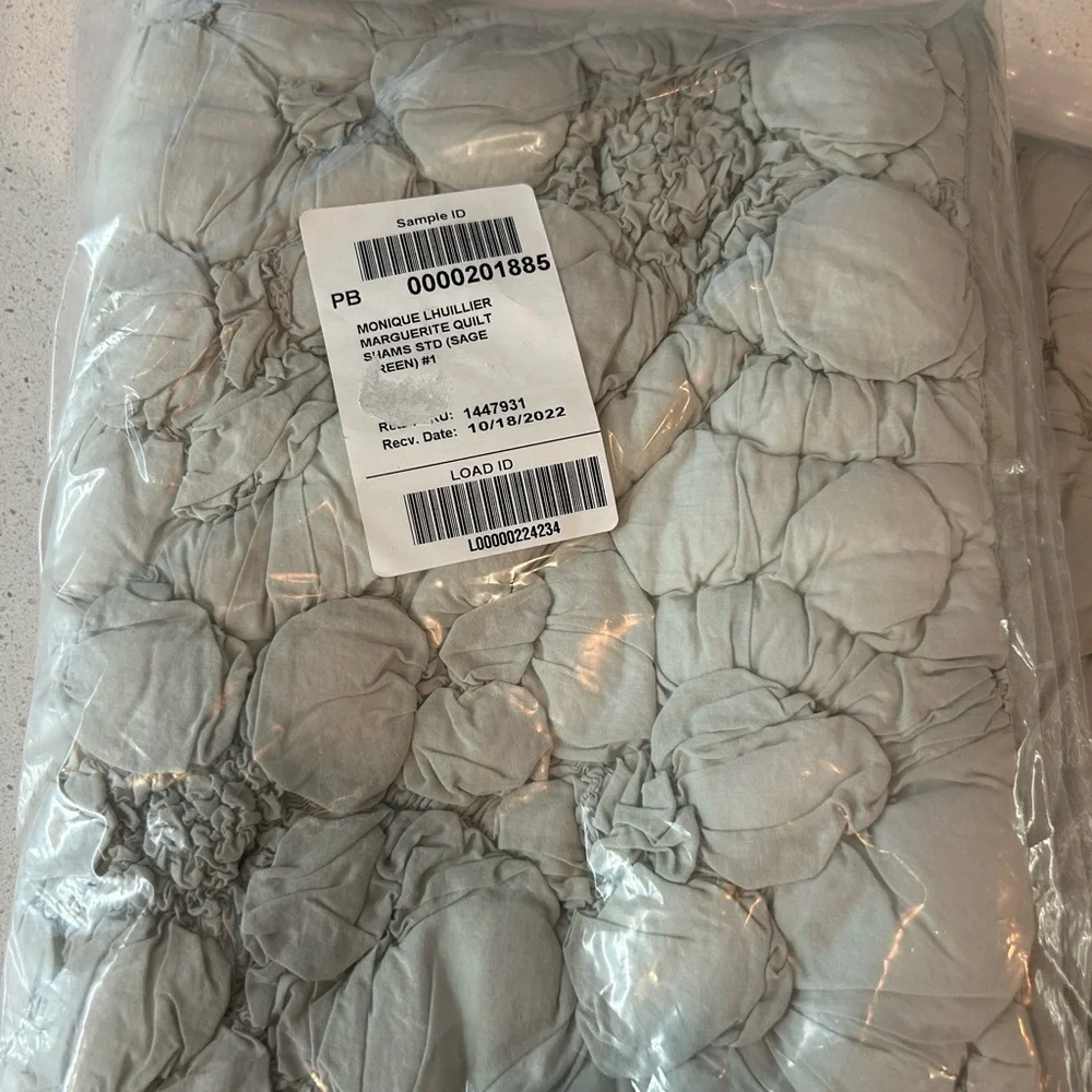 Pottery Barn Monique Lhuillier Marguerite Quilted Shams Set Standard Size NEW